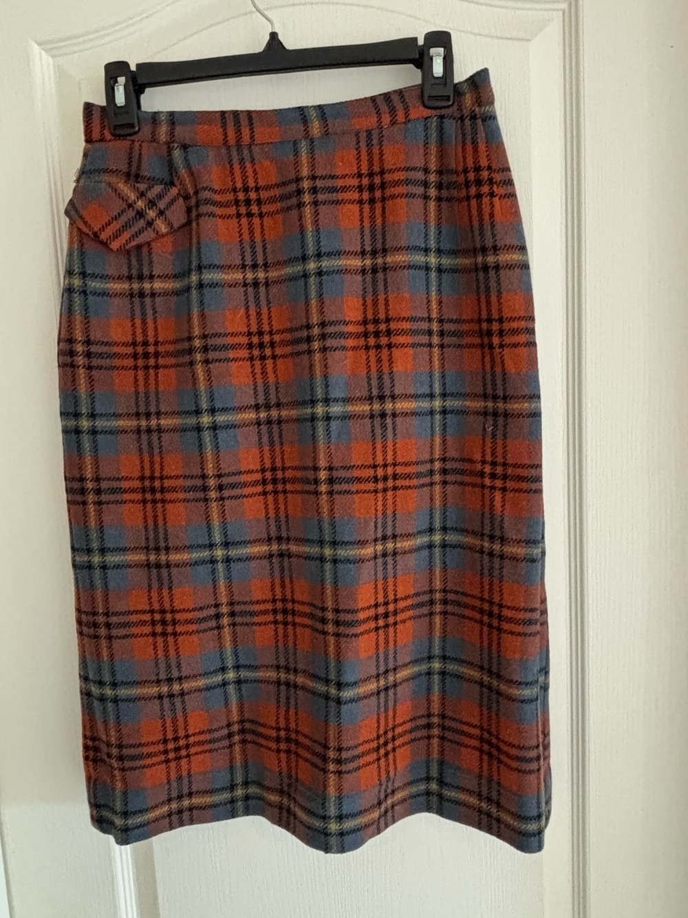 Vintage ILGWU Union Made sz 2/4 60s 70s Plaid Wool Pencil Skirt Made in USA